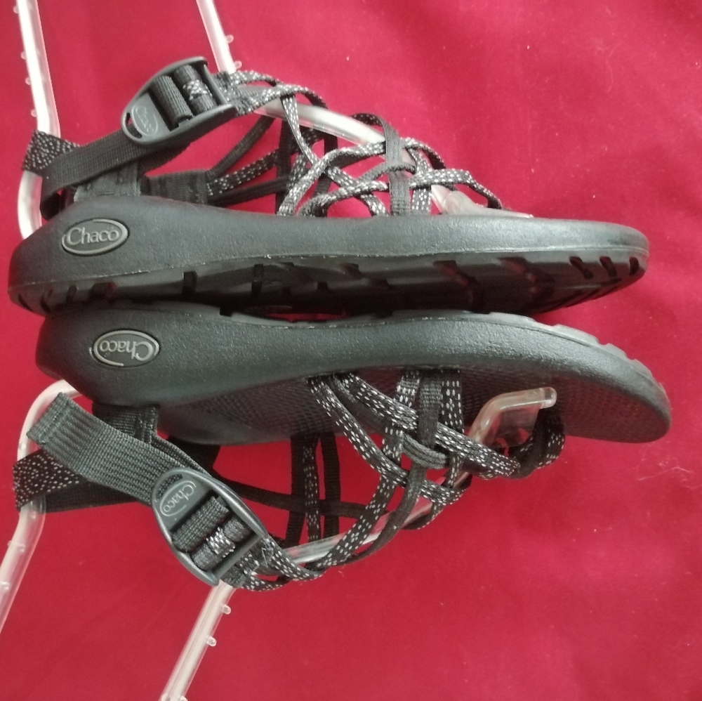 Chaco shoes - Picture 4 of 6
